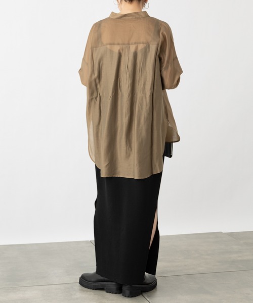 COLONY 2139(コロニートゥーワンスリーナイン)の「再生ポリバンドカラーシアー長袖シャツ(シャツ/ブラウス・レディース・カーキ/オフホワイト/ベージュ/ブラック・MEDIUM/LARGE)」の19枚目の写真