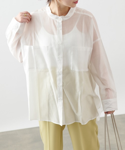 COLONY 2139(コロニートゥーワンスリーナイン)の「再生ポリバンドカラーシアー長袖シャツ(シャツ/ブラウス・レディース・カーキ/オフホワイト/ベージュ/ブラック・MEDIUM/LARGE)」の6枚目の写真