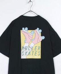 make a ray!（メイク ア レイ！）の「80S イラスト スケート グラフィック バックプリント クルーネック Tシャツ（Tシャツ/カットソー・メンズ）」