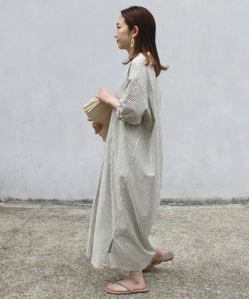 LAVEANGE（ラビアンジェ）の「リネンライク コットン ストライプワンピース（ワンピース・レディース・ベージュ/ネイビー/オフホワイト/ブルー/ブラック/チャコールグレー・LL/3L/4L/5L/M/L）」の21枚目の写真