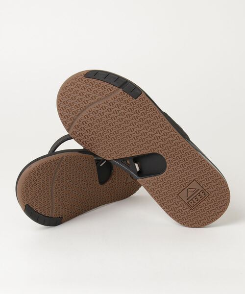 REEF（リーフ）の「【REEF】FANNING LOW（サンダル・メンズ・ブラック・8/9/10）」の2枚目の写真