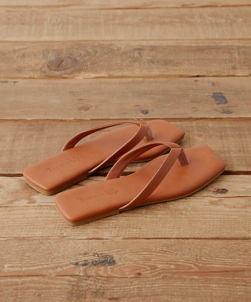 CIAOPANIC TYPY(チャオパニックティピー)の「スクエアトゥトングサンダル(サンダル・レディース・ブラック/ベージュ/ブラウン/パープル・38/36/37)」の8枚目の写真