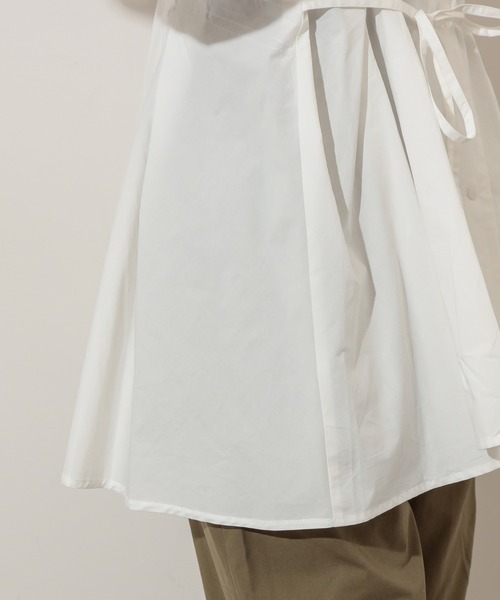 natural couture(ナチュラルクチュール)の「【WEB限定カラー有り】おしゃれタック2WAY大人ブラウス(シャツ/ブラウス・レディース・オフホワイト/ブラック/ベージュ/ラベンダー・FREE)」の20枚目の写真