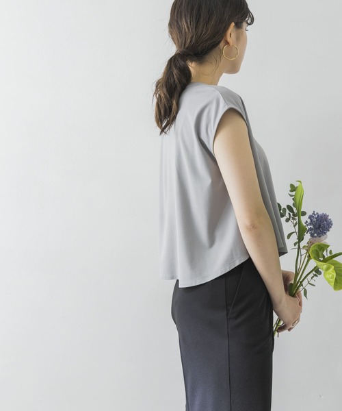 URBAN RESEARCH（アーバンリサーチ）の「マルチWAYカットソーワンピース（ワンピース・レディース・ライトグレー/ネイビー・FREE）」の3枚目の写真