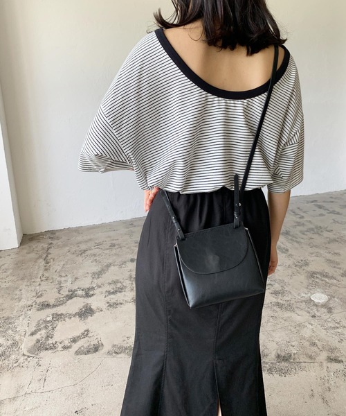 LIAN（リアン）の「バックオープンボーダーTシャツ（Tシャツ/カットソー・レディース・グリーン/オフホワイト/イエロー/ブラック・FREE）」の7枚目の写真