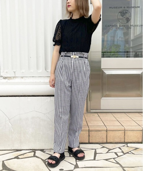 apres jour（アプレジュール）の「レースハイネックトップス【ZOZOTOWN限定アイテム】（シャツ/ブラウス・レディース・オフホワイト/ブラック/アイボリー・X-LARGE/フリー）」の8枚目の写真