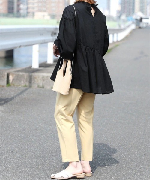 MAISON DE THERESE(メゾン ド テレーズ)の「ふんわりシルエット切替えフレアブラウス(シャツ/ブラウス・レディース・イエロー×グリーン/グレイッシュベージュ/ブラック/ホワイト・M)」の9枚目の写真