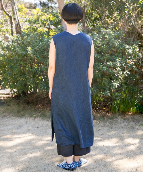 カヤ（カヤ）の「【カヤ】菊薫るワンピース（ワンピース・レディース・グリーン/スミクロ/レッド/ブルー/グレー/ネイビー/ライトパープル・FREE）」の10枚目の写真