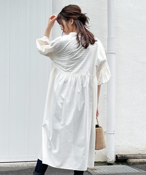 Honeys（ハニーズ）の「バンドカラーワンピース（ワンピース・レディース・ブラック/ブラウン/カーキ/アイボリー/ダークオレンジ・S/M/L）」の18枚目の写真