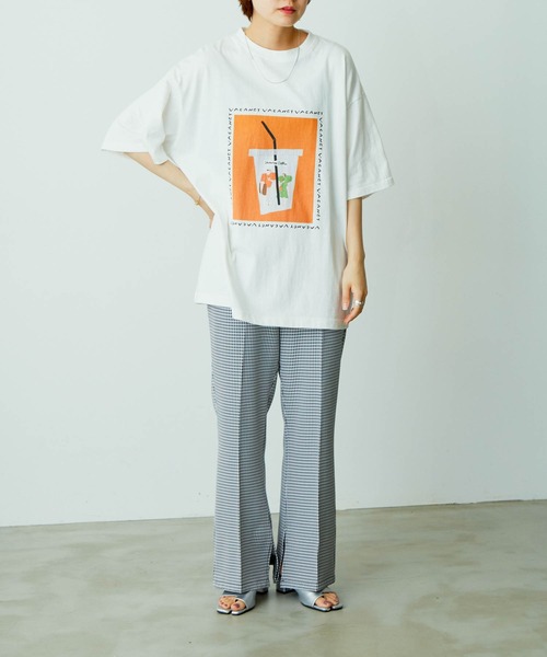 VACANCY（ヴァカンシー）の「【Aki Ishibashi×VACANCY】コラボイラストBIGTシャツ（Tシャツ/カットソー・レディース・ホワイト/オレンジ・FREE）」の22枚目の写真