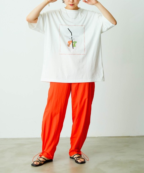 VACANCY（ヴァカンシー）の「【Aki Ishibashi×VACANCY】コラボイラストBIGTシャツ（Tシャツ/カットソー・レディース・ホワイト/オレンジ・FREE）」の11枚目の写真
