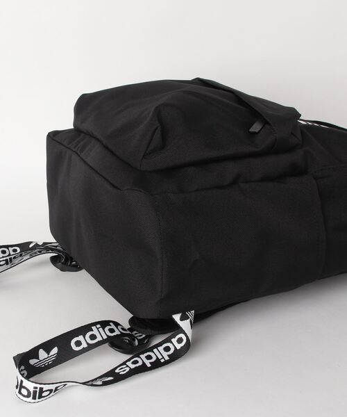 adidas Originals（アディダスオリジナルス）の「adidas Originals/アディダス オリジナルス ADICOLOR BACKPK（バックパック/リュック・メンズ・ブラック/ネイビー・FREE）」の5枚目の写真
