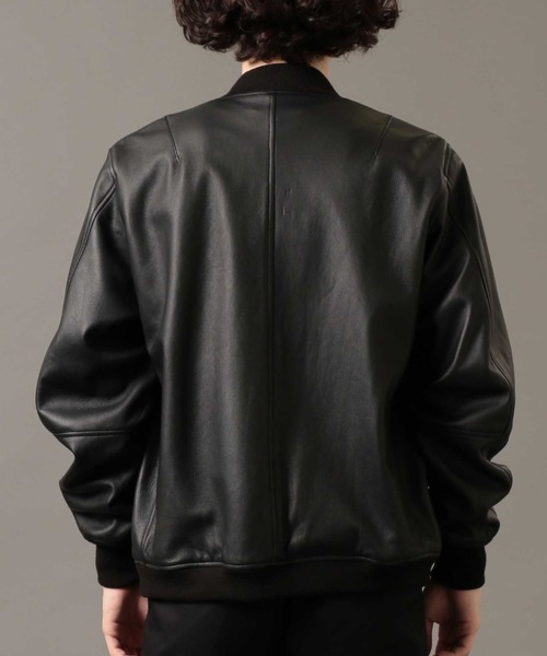 AVIREX(アヴィレックス)の「【RETRO GRADE/レトログレード】フライトジャケット/ FLIGHT JACKET(ブルゾン・メンズ・ブラック・MEDIUM/LARGE/X-LARGE/XX-LARGE/X-SMALL/SMALL)」の4枚目の写真