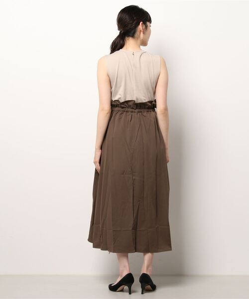 KOBE LETTUCE（コウベレタス）の「ウエストギャザーフレアワンピース（ワンピース・レディース・ブラック×カーキ/ベージュ系その他/ブラック×ブラック・FREE）」の5枚目の写真