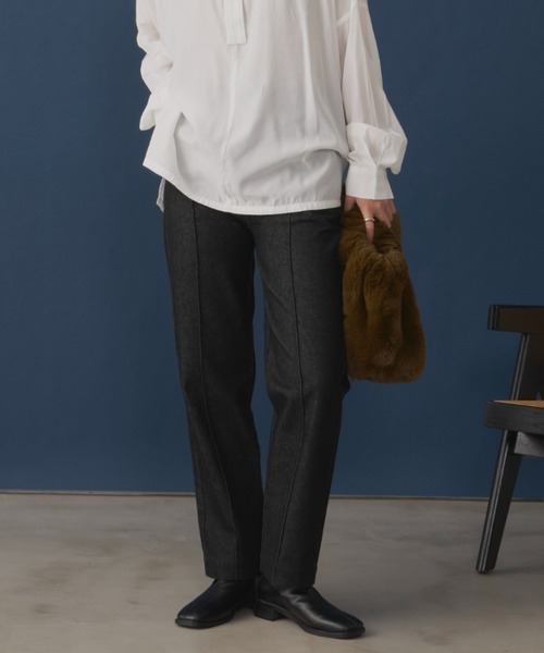 Aunt Marie's（アントマリーズ）の「センタープリーツデニムパンツ / 低身長向けＳサイズ有（デニムパンツ・レディース・ブラック/ネイビー・SMALL/FREE）」の13枚目の写真