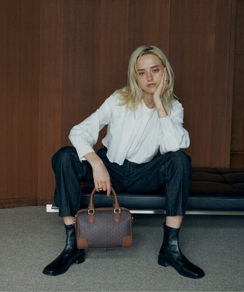 Aunt Marie's（アントマリーズ）の「センタープリーツデニムパンツ / 低身長向けＳサイズ有（デニムパンツ・レディース・ブラック/ネイビー・SMALL/FREE）」の16枚目の写真