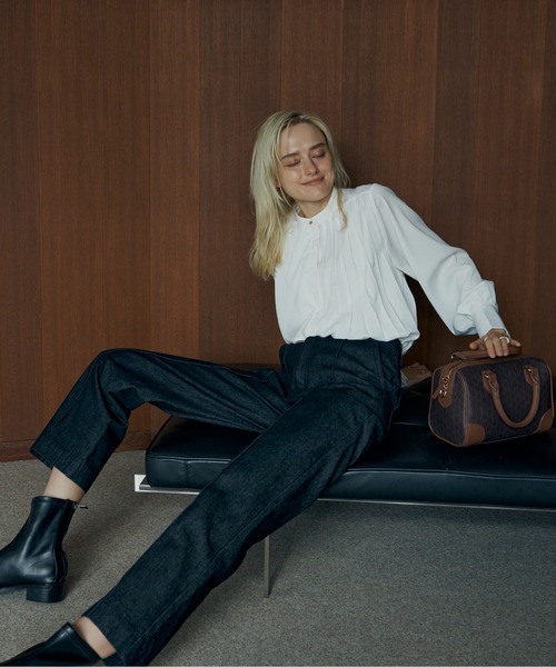 Aunt Marie's（アントマリーズ）の「センタープリーツデニムパンツ / 低身長向けＳサイズ有（デニムパンツ・レディース・ブラック/ネイビー・SMALL/FREE）」の5枚目の写真