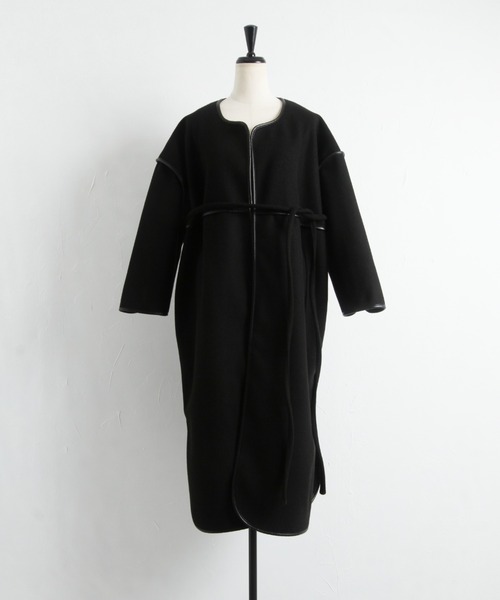 &. NOSTALGIA（アンドドットノスタルジア）の「ボリュームパイピングコート（ステンカラーコート・レディース・ブラック/ベージュ/アイボリー・FREE）」の19枚目の写真