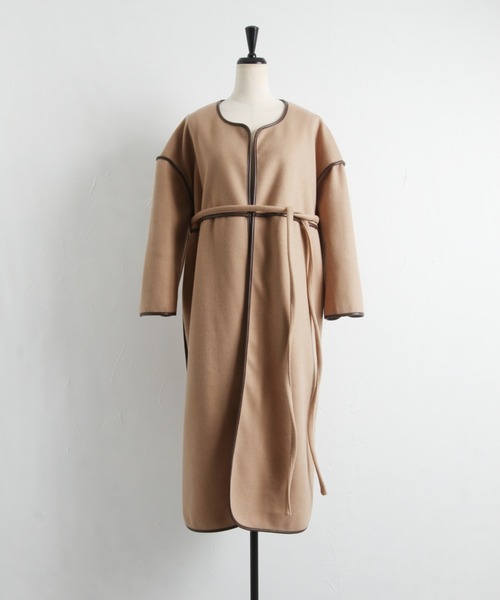 &. NOSTALGIA（アンドドットノスタルジア）の「ボリュームパイピングコート（ステンカラーコート・レディース・ブラック/ベージュ/アイボリー・FREE）」の20枚目の写真