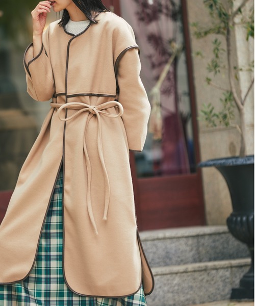 &. NOSTALGIA（アンドドットノスタルジア）の「ボリュームパイピングコート（ステンカラーコート・レディース・ブラック/ベージュ/アイボリー・FREE）」の13枚目の写真