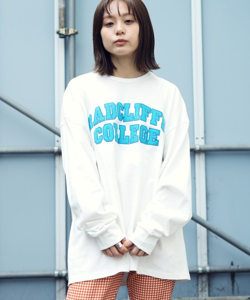 air tokyo sellection(エアートウキョウセレクション)の「【ユニセックスで着用可能】ビッグシルエット 天竺 フェルトロゴ 刺繍 ロンT(Tシャツ/カットソー・メンズ・ブラック/オレンジ/ホワイト/グリーン/ブルー・MEDIUM/LARGE)」の11枚目の写真