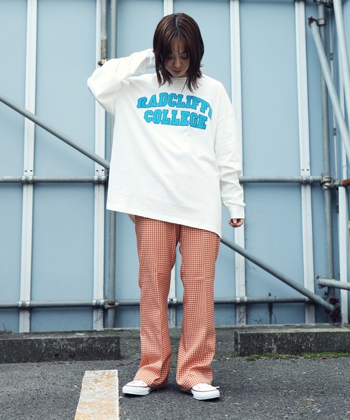 air tokyo sellection(エアートウキョウセレクション)の「【ユニセックスで着用可能】ビッグシルエット 天竺 フェルトロゴ 刺繍 ロンT(Tシャツ/カットソー・メンズ・ブラック/オレンジ/ホワイト/グリーン/ブルー・MEDIUM/LARGE)」の15枚目の写真