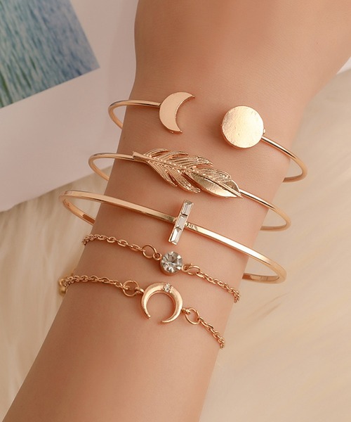 セール シルバーゴールドから選べるレディース重ね付けブレスレットバングルセット メンズにも使いやすいアクセサリーシリーズ ブレスレット Juweel ユウェル のファッション通販 Zozotown