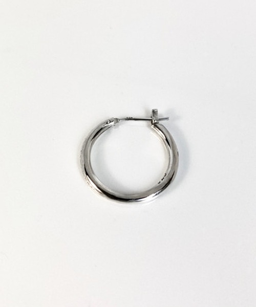 THE MILES（ザ マイルズ）の「GODSIZE ゴッドサイズ THIN HOOP raised by wolves [LARGE]  シンフープピアス レイズド バイ ウルヴス L 片耳用（ピアス（片耳用）・メンズ・シルバー・FREE）」の11枚目の写真