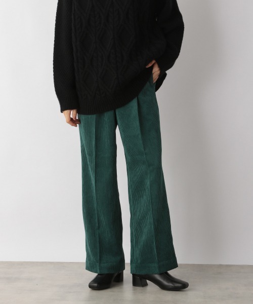 LOWRYS FARM（ローリーズファーム）の「ソフトコーデュロイパンツ　229750（その他パンツ・レディース・チャコールグレー/ダークブラウン/グリーン/アイボリー・MEDIUM/LARGE）」の1枚目の写真