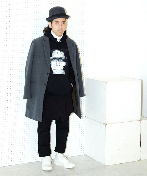 WEGO(ウィゴー)の「∴WEGO/ピース又吉直樹×WEGOコラボパーカー(パーカー・メンズ・ブラック・LARGE/MEDIUM)」の2枚目の写真