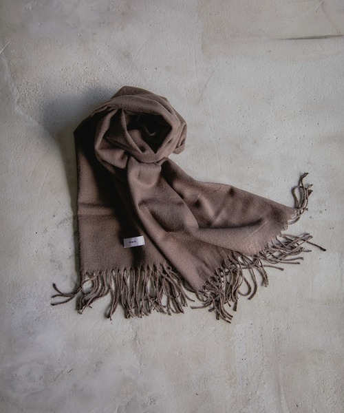 nowm(ノウム)の「【nowm】LONG MUFFLER / 大判マフラー(マフラー・メンズ・ブラック系その他/ブラウン系その他/グレイッシュベージュ・FREE)」の11枚目の写真