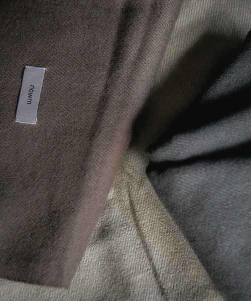 nowm(ノウム)の「【nowm】LONG MUFFLER / 大判マフラー(マフラー・メンズ・ブラック系その他/ブラウン系その他/グレイッシュベージュ・FREE)」の8枚目の写真