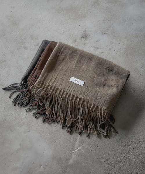 nowm(ノウム)の「【nowm】LONG MUFFLER / 大判マフラー(マフラー・メンズ・ブラック系その他/ブラウン系その他/グレイッシュベージュ・FREE)」の6枚目の写真