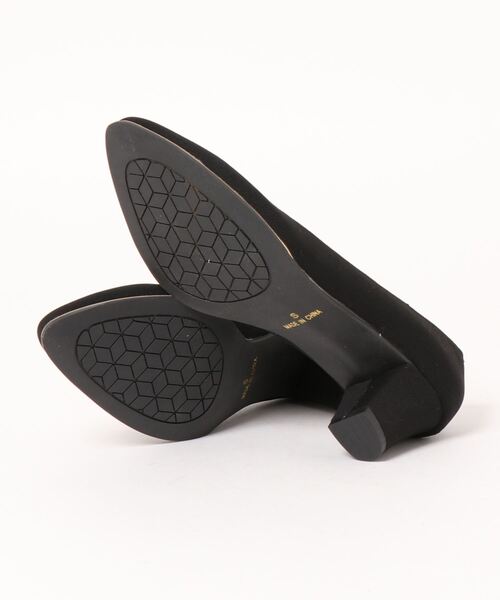 Parade（パレード）の「アーモンドトゥゴールドラインヒールパンプス　5077/5077A（パンプス・レディース・ブラック・M/L/S/LL）」の2枚目の写真