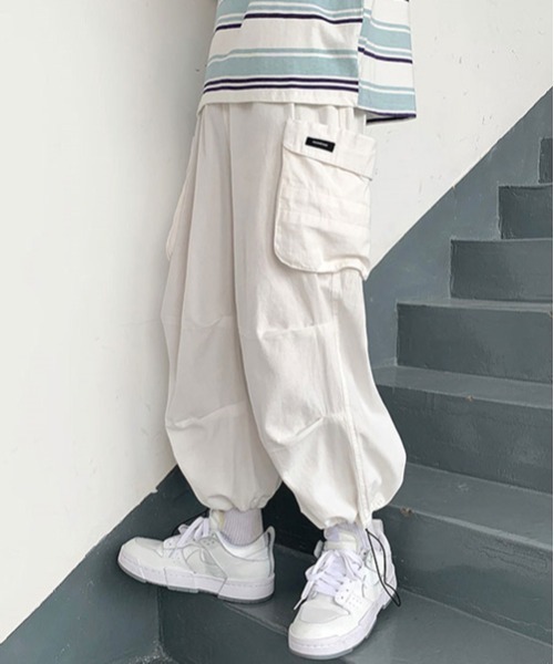 neos(ネオス)の「カーゴパンツ(カーゴパンツ・メンズ・ブラック・MEDIUM)」の2枚目の写真