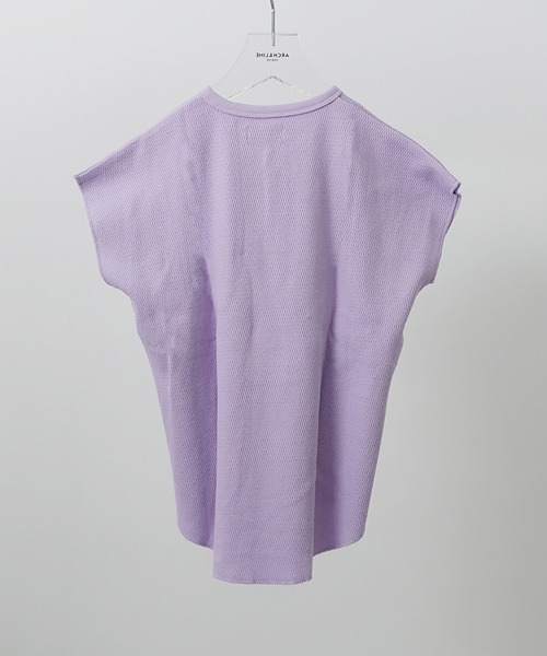 ARCH & LINE(アーチアンドライン)の「オーガニックコットン ワッフルノースリーブTシャツ OG HONEYCOMB TANKTOP(Tシャツ/カットソー・レディース・チャコールグレー/オフホワイト/ライム/ラベンダー・1/2)」の11枚目の写真