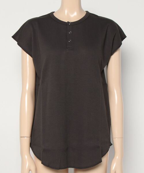 ARCH & LINE(アーチアンドライン)の「オーガニックコットン ワッフルノースリーブTシャツ OG HONEYCOMB TANKTOP(Tシャツ/カットソー・レディース・チャコールグレー/オフホワイト/ライム/ラベンダー・1/2)」の18枚目の写真