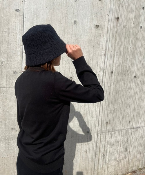 COLOR TOKYO ACCESSORIES(カラートウキョウアクセサリー)の「ボアバケットハット(ハット・レディース・Black/Beige/White・FREE)」の21枚目の写真