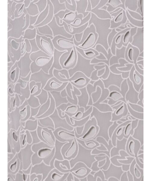 MERCURYDUO（マーキュリーデュオ）の「カットワーク刺繍フレアロングスカート（スカート・レディース・ライトグレー/ブラウン・SMALL/MEDIUM）」の6枚目の写真