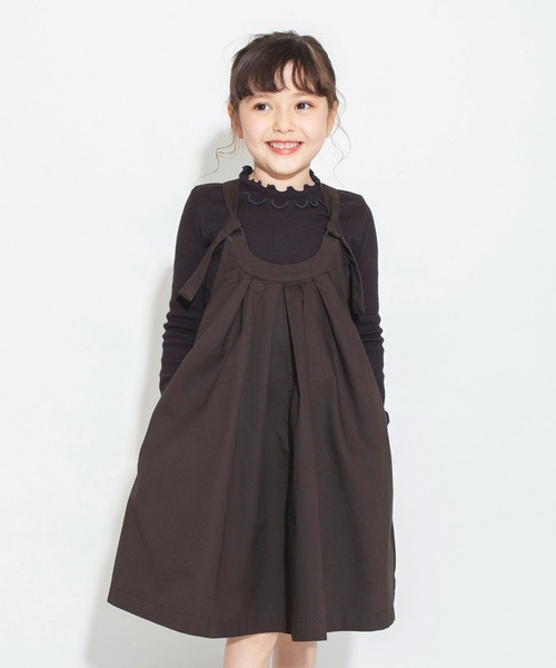 BRANSHES（ブランシェス）の「胸元タックジャンパースカート（ジャンパースカート・キッズ・ベージュ/チャコールグレー・110/140/90/150/130/120/100）」の3枚目の写真