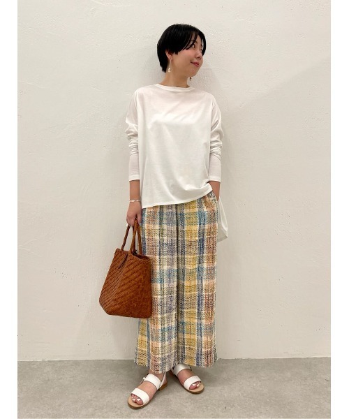 BEARDSLEY（ビアズリー）の「後ろフレアロングTシャツ（Tシャツ/カットソー・レディース・ホワイト/イエロー・FREE）」の14枚目の写真