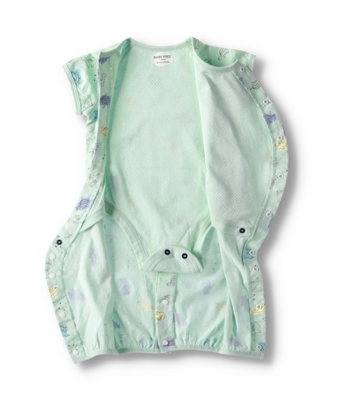 BRANSHES（ブランシェス）の「恐竜柄肌着付き半袖2WAYオール（ロンパース・キッズ・ベージュ/ライトグリーン・フリー）」の14枚目の写真