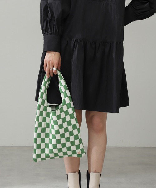 N.（N. Natural Beauty Basic）（エヌエヌナチュラルビューティーベーシック）の「◆ボリュームパフミニワンピース（ワンピース・レディース・オフホワイト/スミクロ/グレイッシュベージュ・MEDIUM）」の14枚目の写真