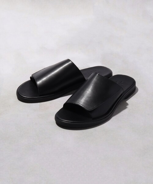 tk.TAKEO KIKUCHI（ティーケータケオキクチ）の「◆【WEB限定】FLワンベルトサンダル（サンダル・メンズ・ホワイト/ブラック・65/75）」の2枚目の写真