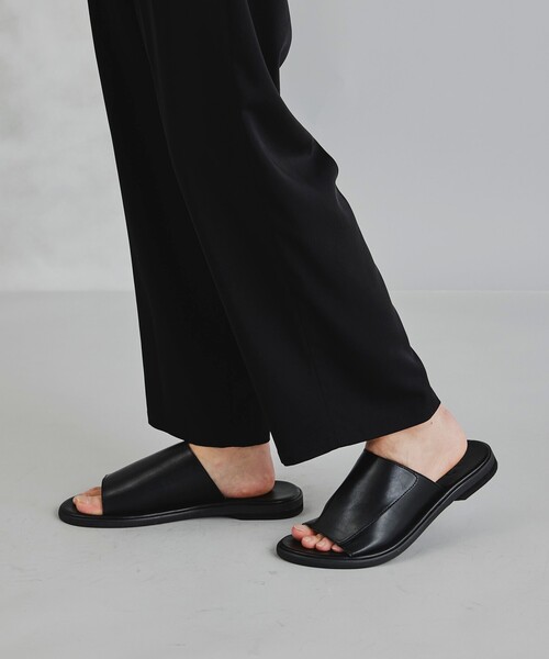 tk.TAKEO KIKUCHI（ティーケータケオキクチ）の「◆【WEB限定】FLワンベルトサンダル（サンダル・メンズ・ホワイト/ブラック・65/75）」の22枚目の写真