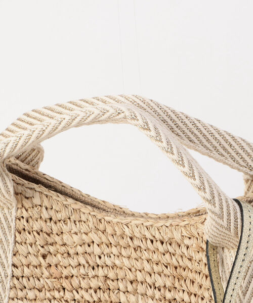 NOLLEY’S（ノーリーズ）の「【VIOLAd'ORO/ ヴィオラドーロ】テープラフィアかごトート（かごバッグ・レディース・アイボリー/ベージュ・FREE）」の4枚目の写真