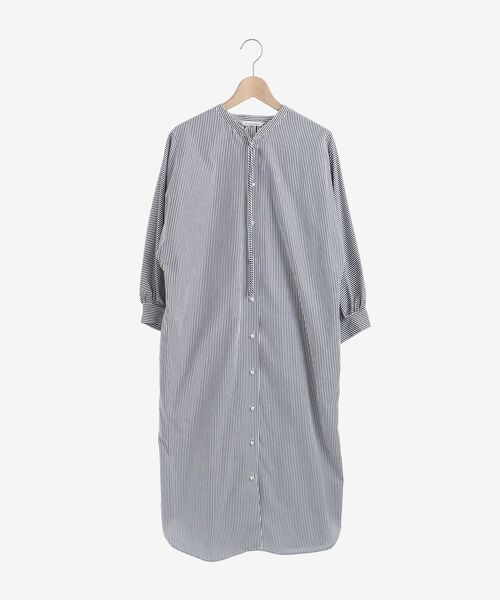 le.coeur blanc(ルクールブラン)の「パールボタンドルマンシャツワンピース(シャツワンピース・レディース・オフホワイト/ブルー系その他3/ブルー系その他4・38)」の19枚目の写真