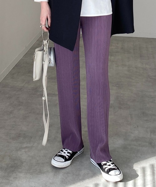 She's Closet（シーズクローゼット）の「【セルフカット対応】細身ストレートカラーロングプリーツパンツ（その他パンツ・レディース・ブラック/オレンジ/グリーン/グリーン系その他/アイボリー/パープル/ブルー/スモークピンク/マスタード/テラコッタ/ダークグリーン/ピンク/ブルーグレー/グレイッシュベージュ/レッド/ネイビー・FREE）」の11枚目の写真