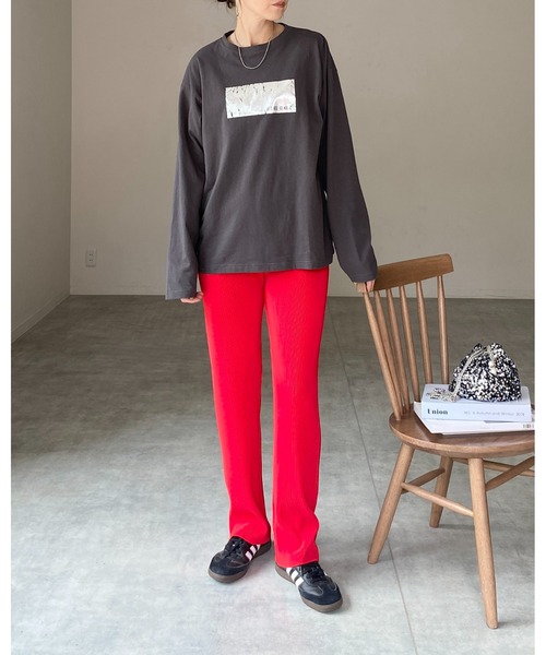 She's Closet（シーズクローゼット）の「【セルフカット対応】細身ストレートカラーロングプリーツパンツ（その他パンツ・レディース・ブラック/オレンジ/グリーン/グリーン系その他/アイボリー/パープル/ブルー/スモークピンク/マスタード/テラコッタ/ダークグリーン/ピンク/ブルーグレー/グレイッシュベージュ/レッド/ネイビー・FREE）」の17枚目の写真