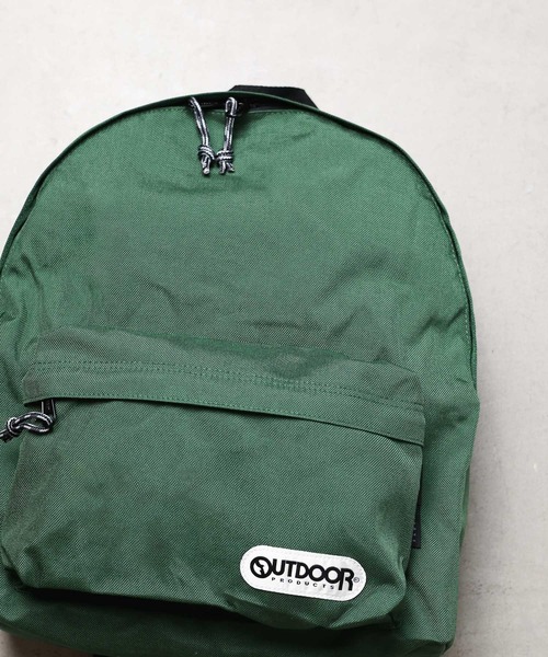 OUTDOOR PRODUCTS(アウトドアプロダクツ)の「《OUTDOOR PRODUCTS》DAYPACK M 15.4L(バックパック/リュック・レディース・ブラック/ベージュ/パープル/ネイビー/グレー/グリーン/バーガンディー/ピンク/レッド・FREE)」の4枚目の写真